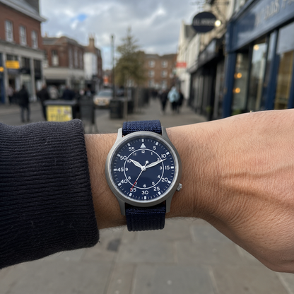 Ventura Titanium Field Quartz | Unic Watches