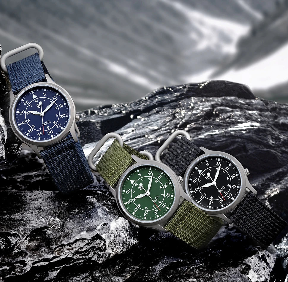 Ventura Titanium Field Quartz | Unic Watches