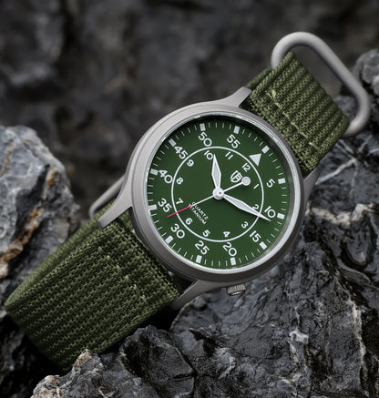 Ventura Titanium Field Quartz | Unic Watches