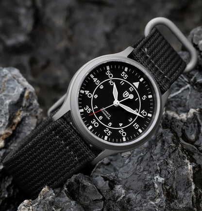 Ventura Titanium Field Quartz | Unic Watches